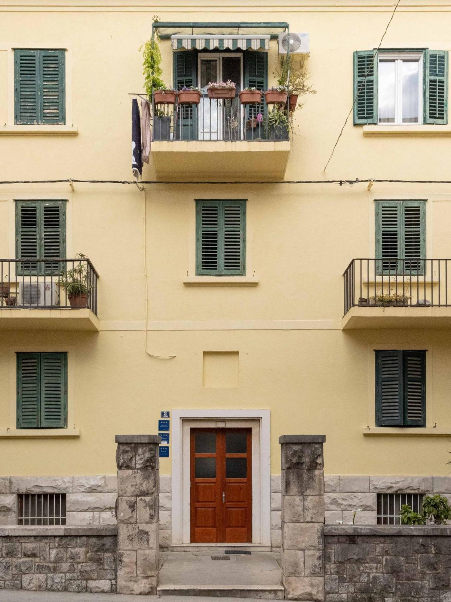 Apartament The Charm *